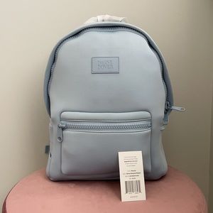 NWT Medium Dagne Dover Dakota - Skyway